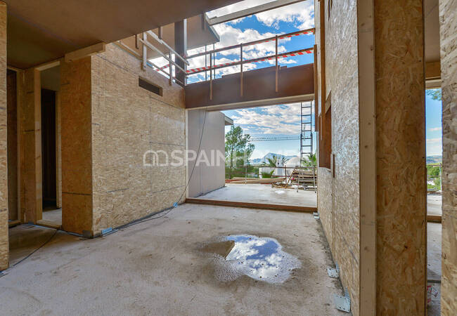 Villa with Open Sea and City Views in Altea, Alicante 71