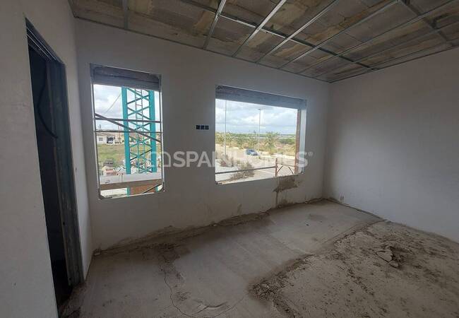 Pilar De La Horadada'da Özel Havuzlu Geniş Yarı Müstakil Ev 12