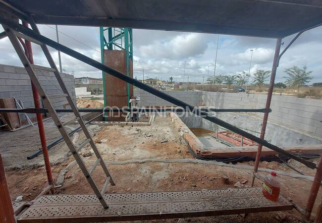 Pilar De La Horadada'da Özel Havuzlu Geniş Yarı Müstakil Ev 17