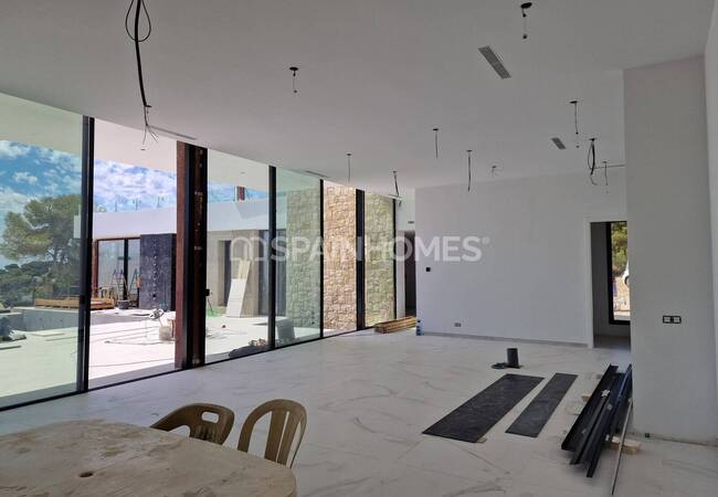 Alicante Moraira'da 4 Yatak Odalı Geniş Müstakil Villa 15