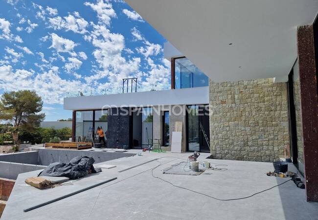 Alicante Moraira'da 4 Yatak Odalı Geniş Müstakil Villa 17