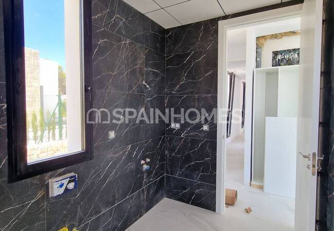 Alicante Moraira'da 4 Yatak Odalı Geniş Müstakil Villa 21