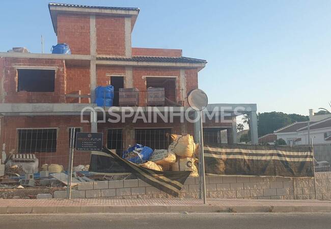 Maison Individuelle Spacieuse Et Élégante Avec Piscine À Alicante 50