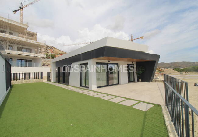 Detached Houses with Private Pool and Unique Views in Mutxamel 27