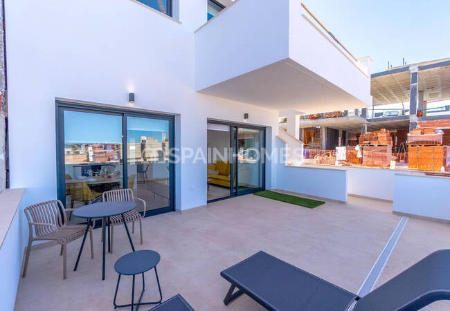 Properties in a Complex in a Popular Location in Torrevieja 39