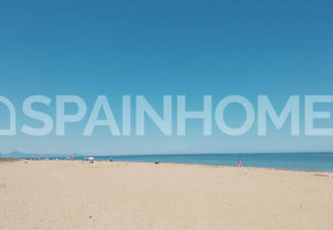 Luxe Houses with Private Pool and Garden in Denia Alicante 14