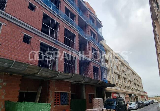 Flats in a Beachside Complex with Pool in Torrevieja Alicante 34