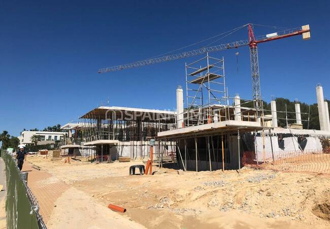 San Miguel De Salinas'ta Havuzlu 3 ve 4 Yatak Odalı Villalar 13