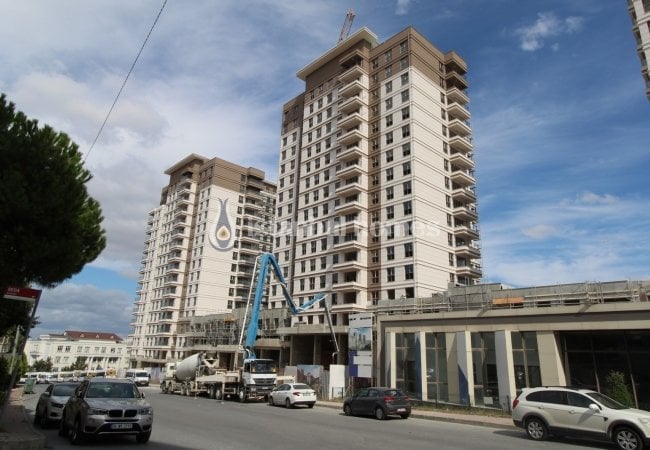 Immobilier Commercial Avantageusement Situé À Bahcesehir 4