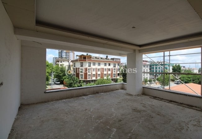 Sultangazi'de Merkezi Konumda Site İçinde Lüks Daireler 21