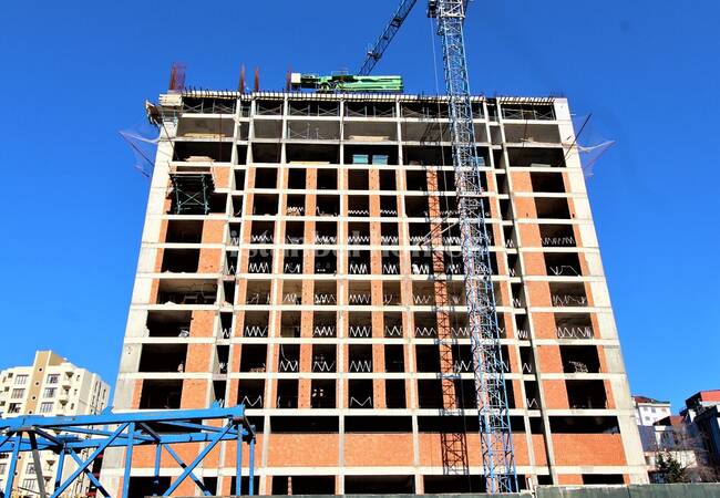 Well Located Properties in a Secure Complex in Umraniye 15