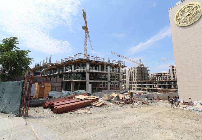 İstanbul Küçükçekmece'de Lüks Site İçerisinde Gayrimenkuller 15