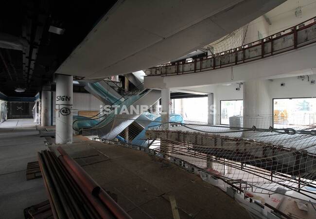 محلات قريبة من المواصلات العامة في اسطنبول ميرتر 10