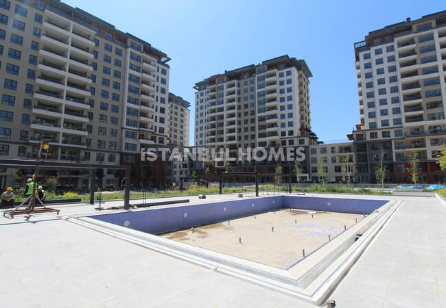Luxe Flats with High Investment Potential in Beylikduzu 22