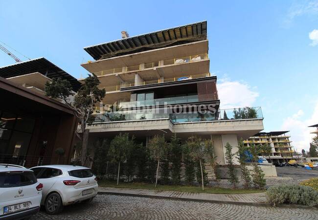 Luxury Apartments in a Complex with Pools and Pier in Tuzla 21