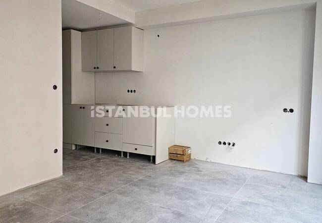 卡迪科伊( Kadıköy) 中心靠近公共交通的小单间公寓 5