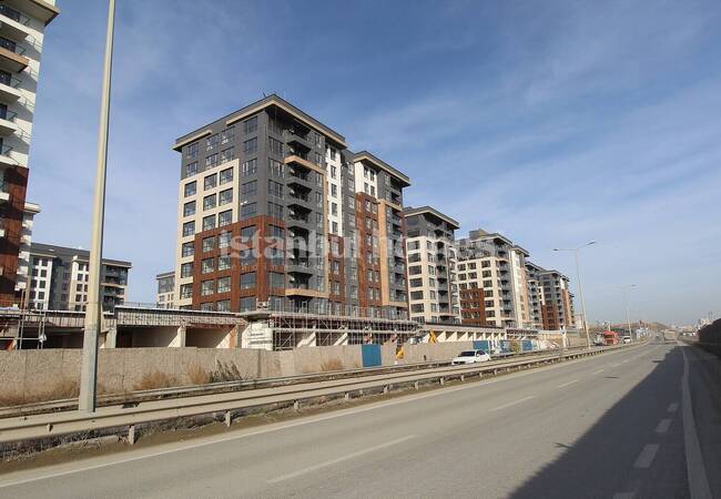 İstanbul Başakşehir'de Metro ve Olimpiyat Stadı'na Yakın Daire 22