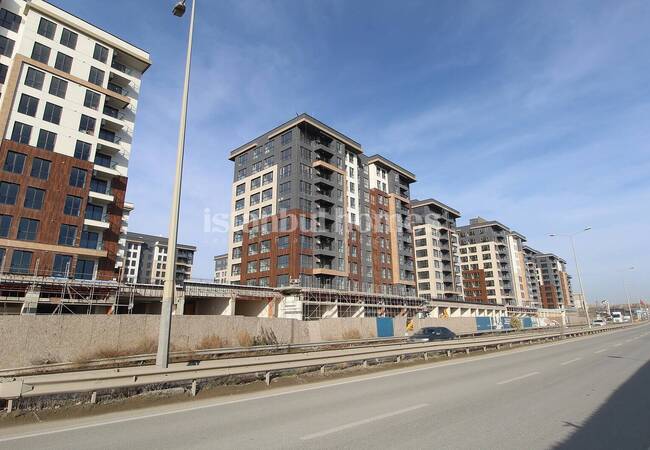 İstanbul Başakşehir'de Metro ve Olimpiyat Stadı'na Yakın Daire 24