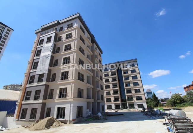 İstanbul Beylikdüzü’nde Ara Kat ve Bahçe Katı Satılık Daireler 34