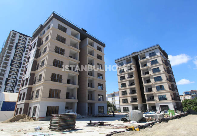 İstanbul Beylikdüzü’nde Ara Kat ve Bahçe Katı Satılık Daireler 35