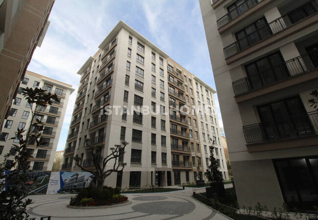 Investment Properties 1 Km From the Sea in Beylikduzu 22