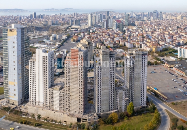 Meerblick Wohnungen Im Komplex Nahe Der U-bahn In Kartal 24