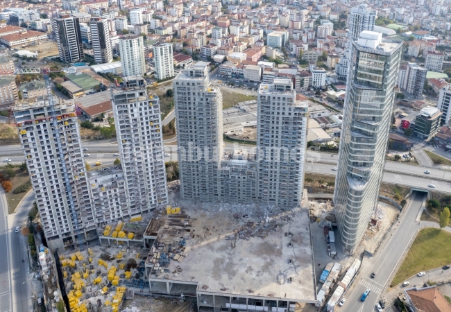Meerblick Wohnungen Im Komplex Nahe Der U-bahn In Kartal 21