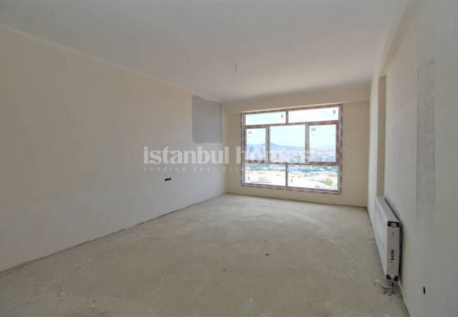 Kartal'da Güvenlikli Sitede Satılık Deniz Manzaralı Daireler 4