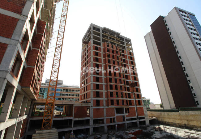 Kartal'da Metro İstasyonuna Yakın Havuzlu Satılık Daireler 19