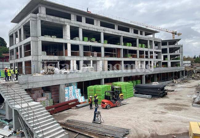 Properties in a Complex with 24/7 Security in Zeyinburnu 31