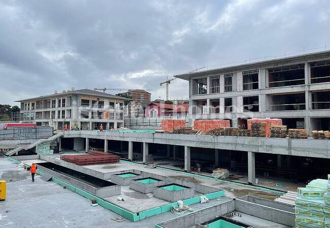 Properties in a Complex with 24/7 Security in Zeyinburnu 32