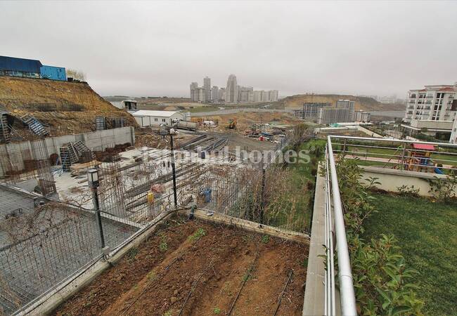 شقق جديدة في مجمع السكني آمن في اسطنبول باشاك شهير 13