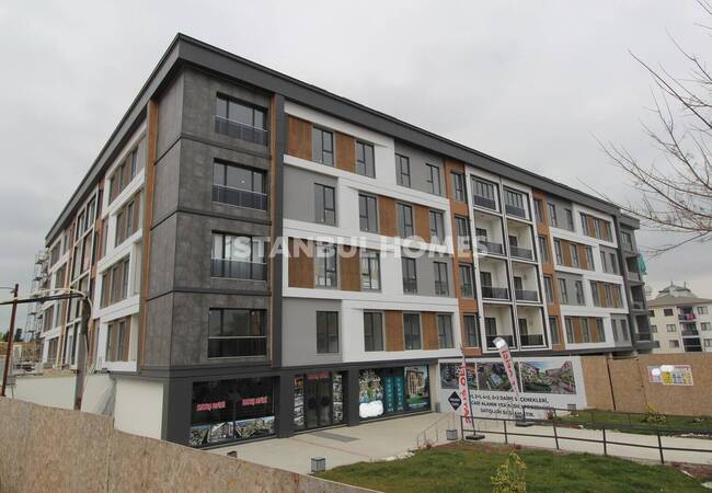 شقق واسعة في مجمع السكني فاخر بالقرب من البحر في بيوك شكمجة 19