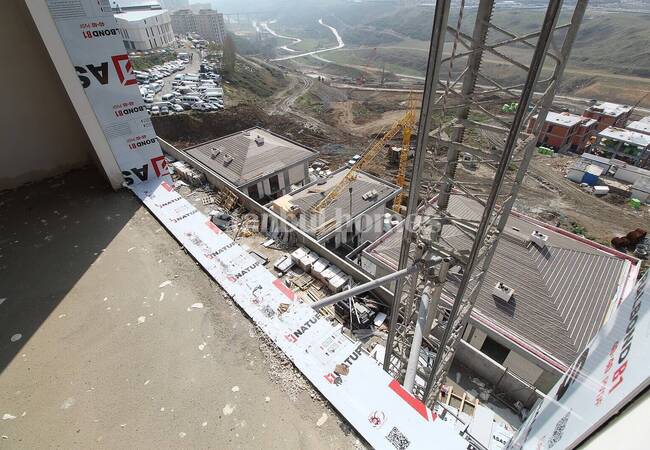 Başakşehir'de 7/24 Güvenlikli Site İçinde Geniş Daireler 22
