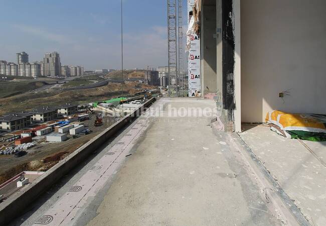Başakşehir'de 7/24 Güvenlikli Site İçinde Geniş Daireler 24