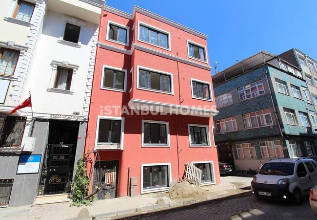 Immeuble Rénové Entièrement Meublé À Istanbul Fatih 21