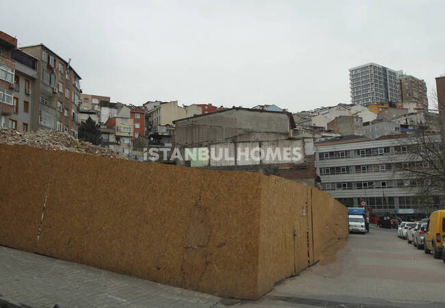 Flats in a Complex with Security in Kagithane Istanbul 21