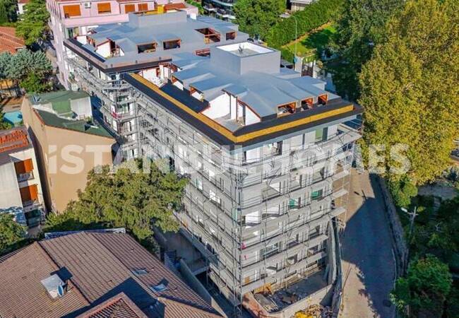 Bosphorus View-flats with Private Gardens in Uskudar Istanbul 18