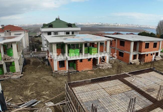Maisons Avec Vue Sur Le Lac Et Parking Intérieur À Avcılar Istanbul 3