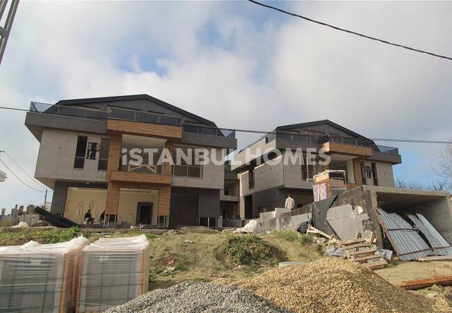 Luxuriöse Häuser Mit Pool Und Naturblick In Beylikduzu Istanbul 18