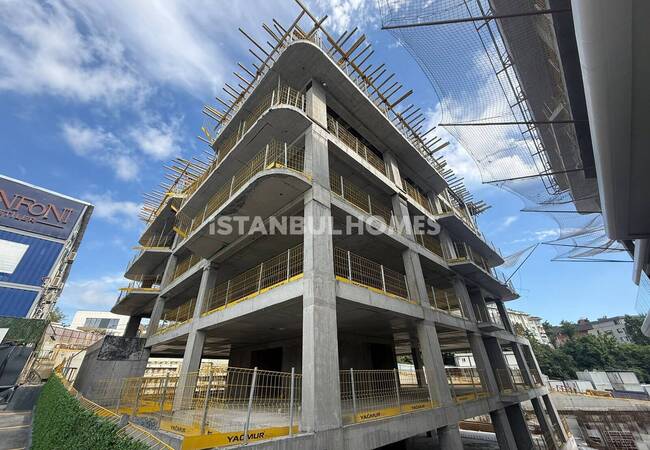 İstanbul’da Kapalı Havuzu Bulunan Sitede Seçkin Daireler 21