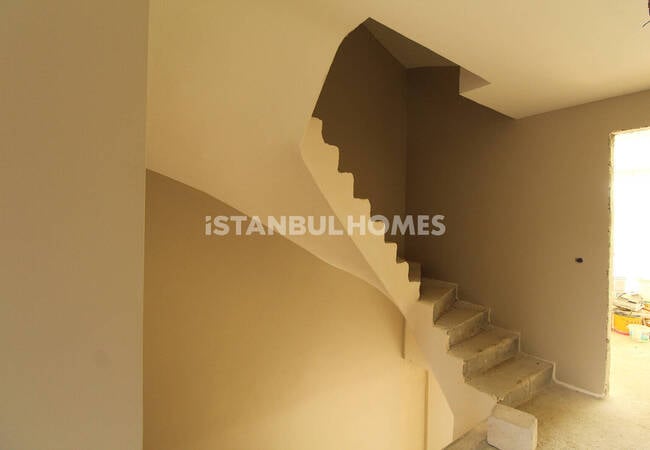 İstanbul Sarıyer'de Butik Sitede Satılık İkiz Villalar 9