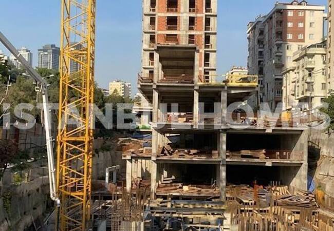 آپارتمان‌ها در مجتمعی نزدیک ایستگاه مترو در عمرانیه استانبول 13