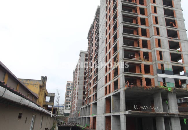 Квартиры в комплексе с бассейном в районе Багджылар, Стамбул 23