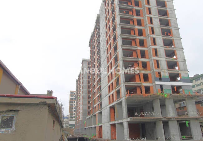 Квартиры в комплексе с бассейном в районе Багджылар, Стамбул 22