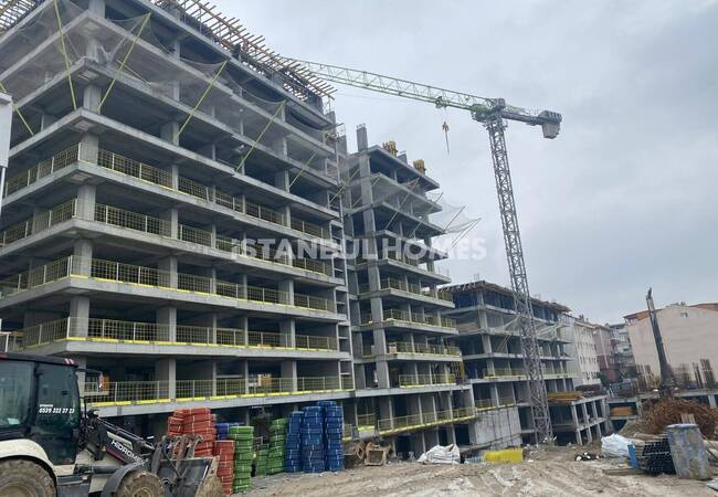 Elegant Apartments with Indoor Pool in Kucukcekmece 20