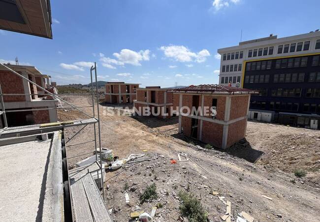 Detached Villas with Private Pools in Sancaktepe İstanbul 36