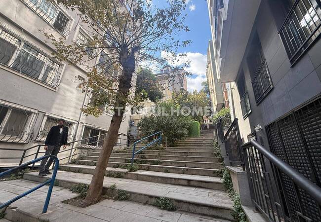 İstanbul Beyoğlu'nda Ulaşım Bağlantılarına Yakın Daireler 18