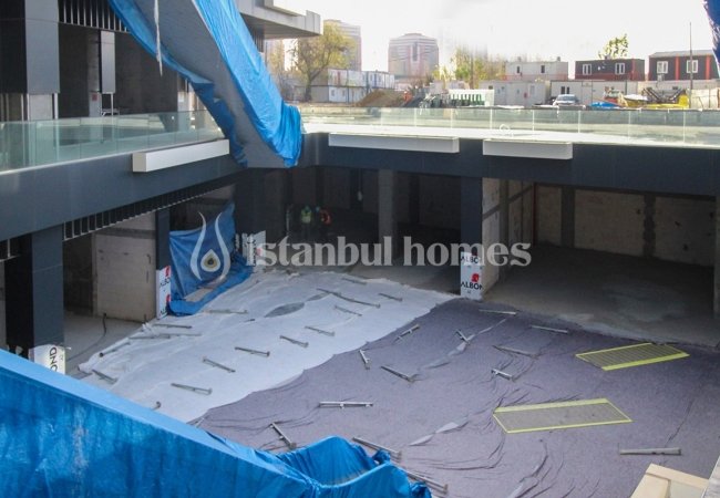 Immobiliers Commerciaux Spacieux Sur Autoroute E-5 À Bakırköy Ataköy 11