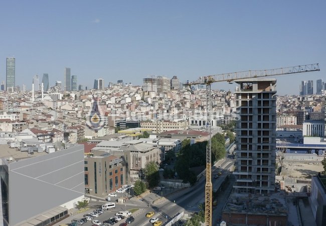 Istanbul, Kagithane Apartments in a Developing Area